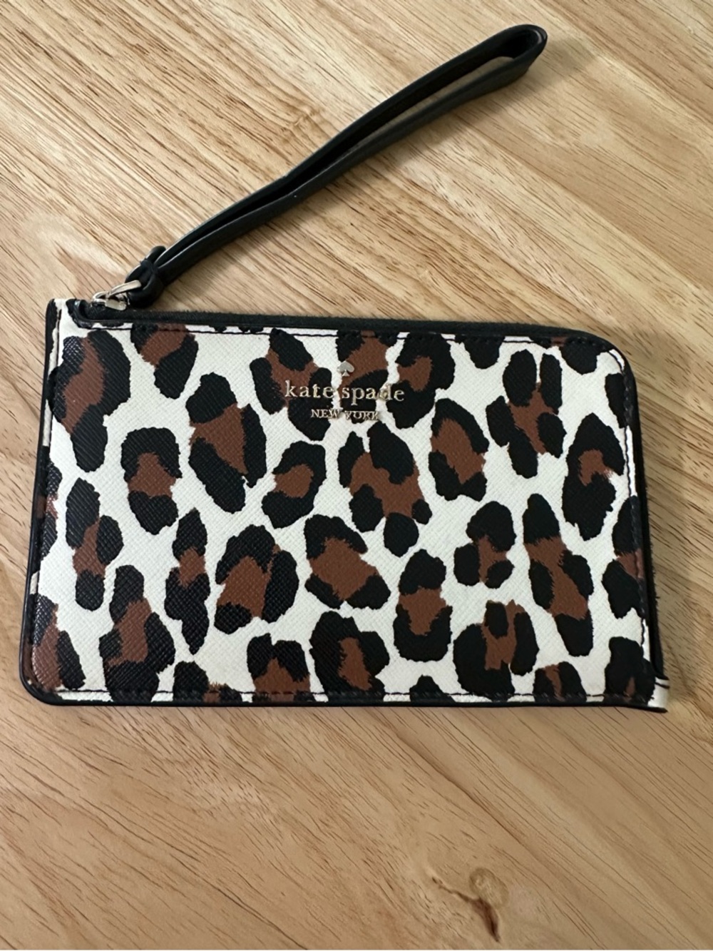 Kate Spade New York Animal Print Wristlet Wallet Brown Black White Women